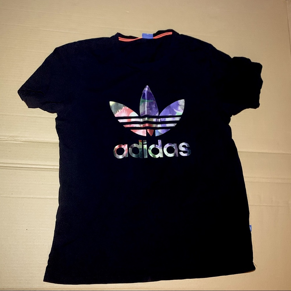 Addis’s shirt